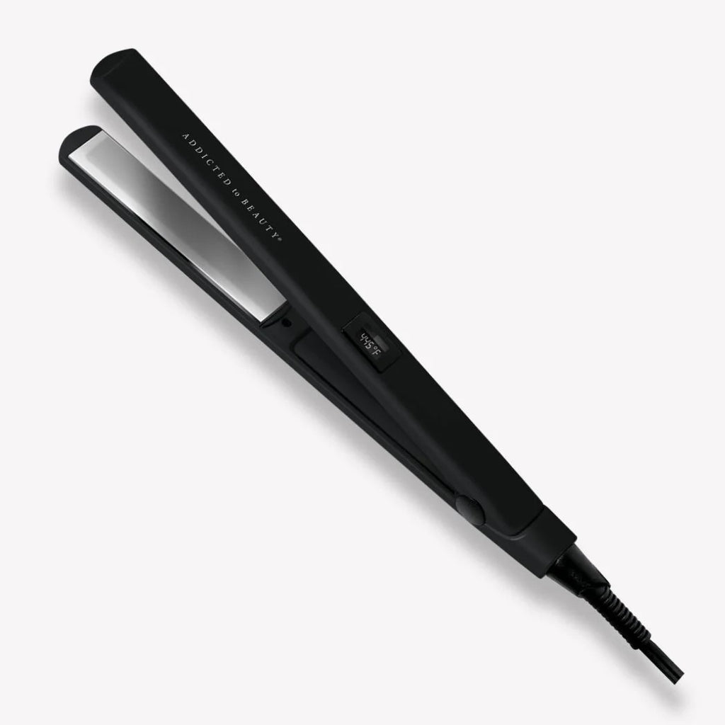 Addicted to Beauty Chic & Never Basic fer plat en titane noir 1"